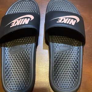 Black Nike slides